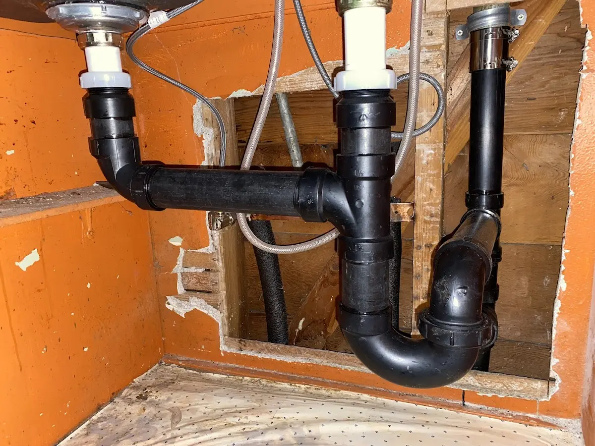 Professional Pipe Bursting equipment and tools on the job in Grove
